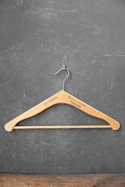画像1: アンティーク　VETEMENTS　ウッドハンガー　B